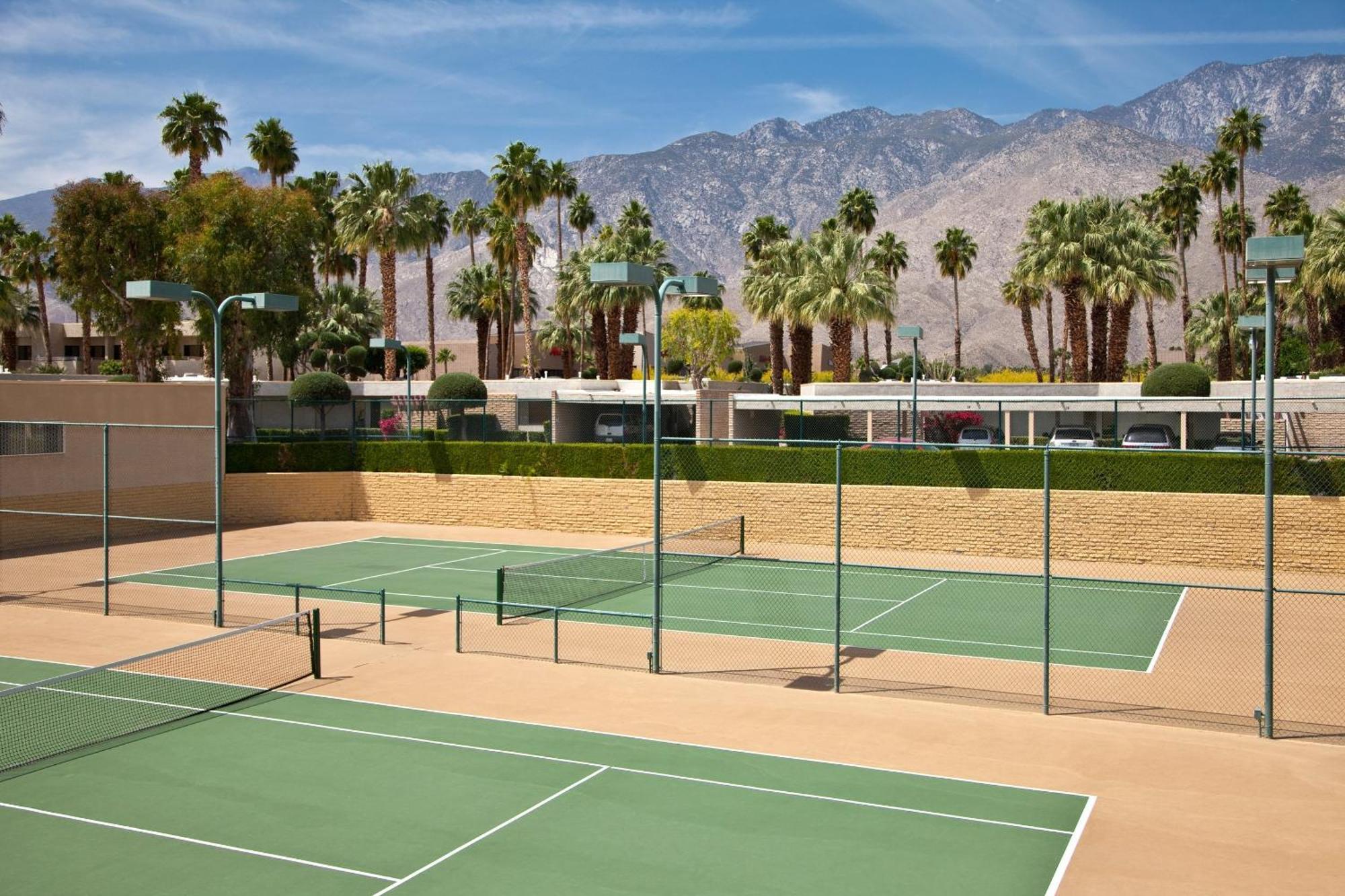 Desert Isle Resort Palm Springs Dış mekan fotoğraf