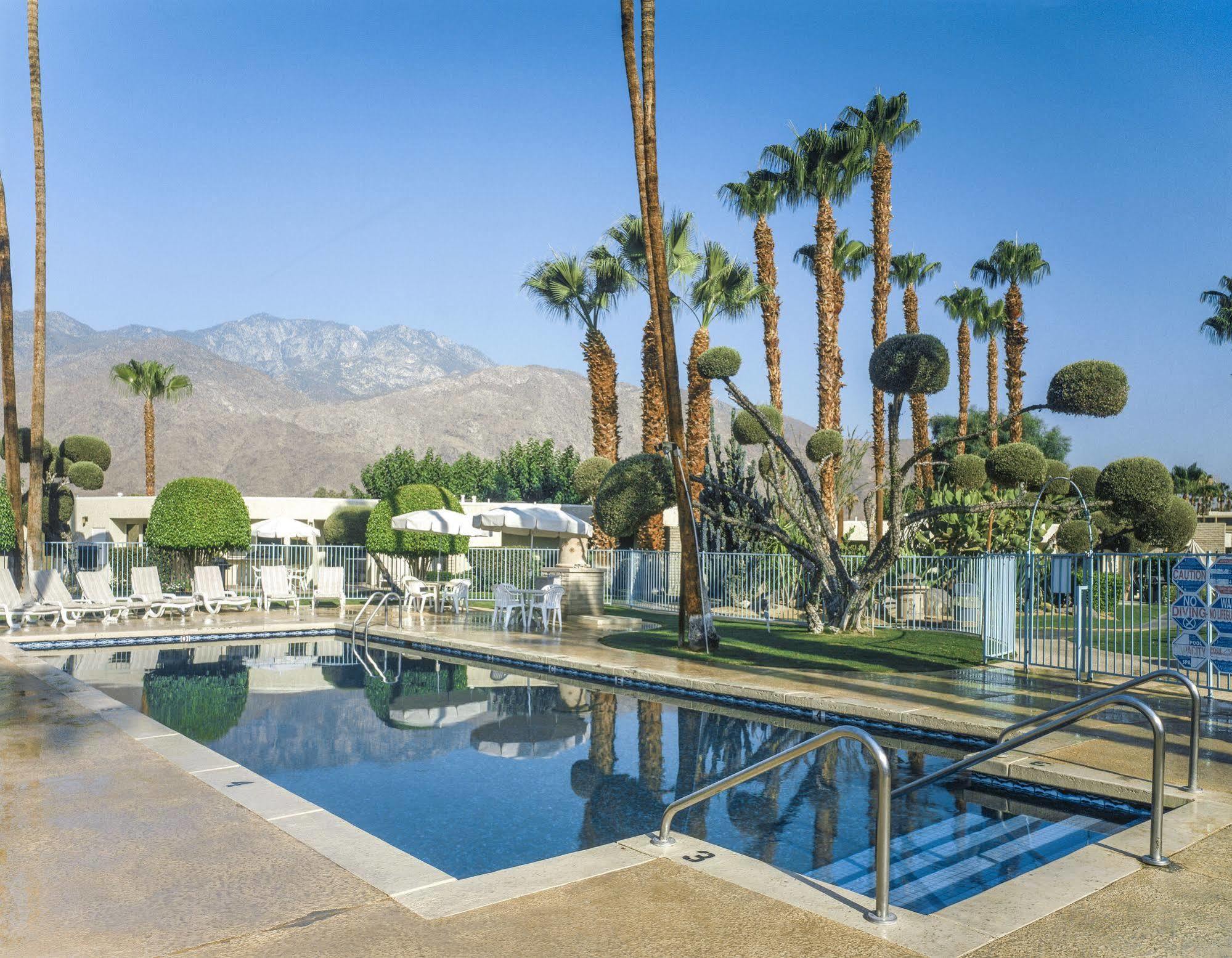 Desert Isle Resort Palm Springs Dış mekan fotoğraf